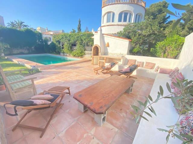 Beautiful Villa With Pool, Barbecue, And Garden Jávea Екстериор снимка